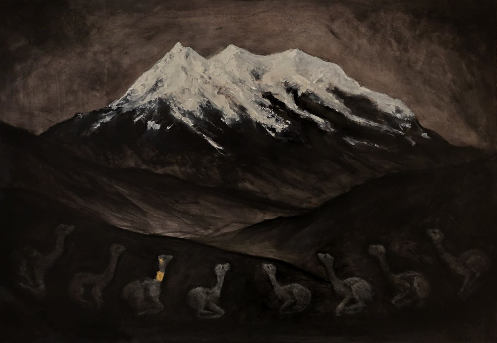 Illimani nevado sobre una escena oscura de figuras y animales